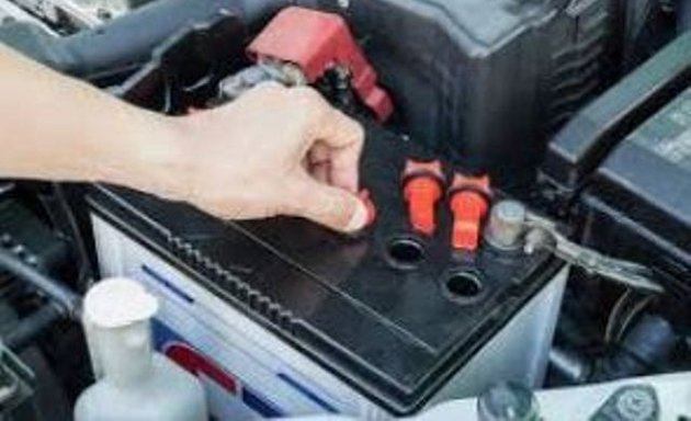 Foto de Battery Service - Baterías para Autos