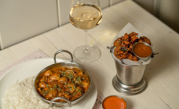 Foto von eatDOORI Restaurant - Moderne indische Küche