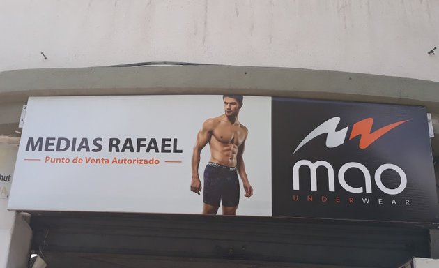 Foto de Medias Rafael