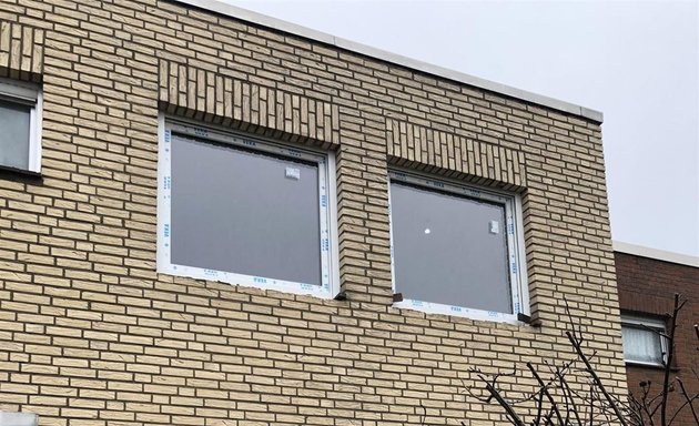 Foto von Bauelemente Ralf Wierig Köln | Fenster, Fensterreparaturen, Haustüren & Rollladen