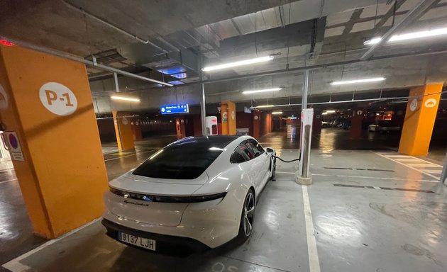 Foto de Tesla Supercharger