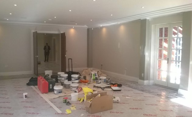 Photo of london & surrey painting & decorating