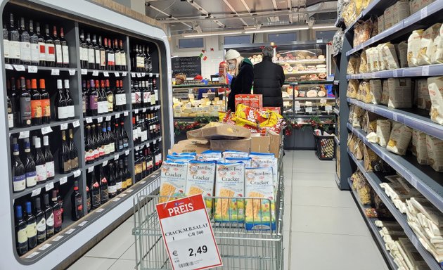 Foto von Superissimo - supermercato italiano