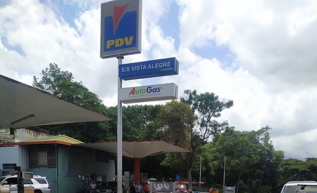 Foto de Estación de servicio PDV Vista Alegre