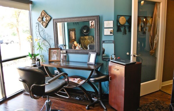 Photo of Phenix Salon Suites at Walden Park (Lakeline Mall)