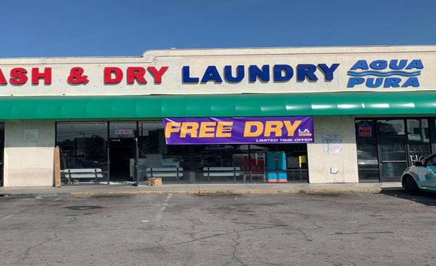 Photo of la Wash n' dry