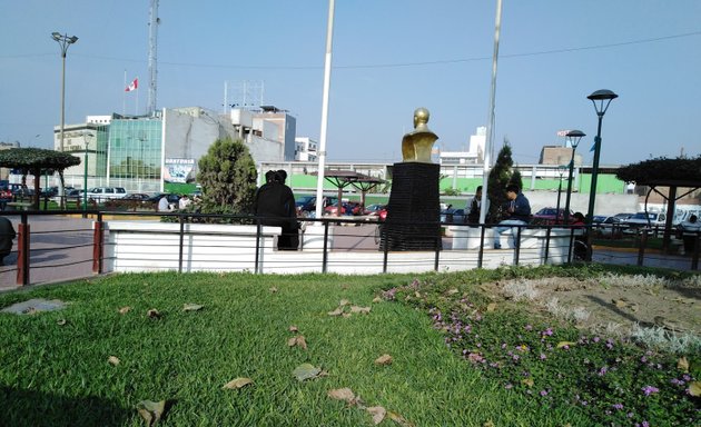 Foto de Municipalidad De Puente Piedra