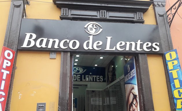 Foto de Banco De Lentes