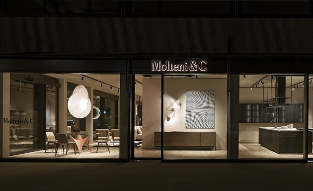 Foto von Molteni&C | Dada Flagship Store / Molteni Genève