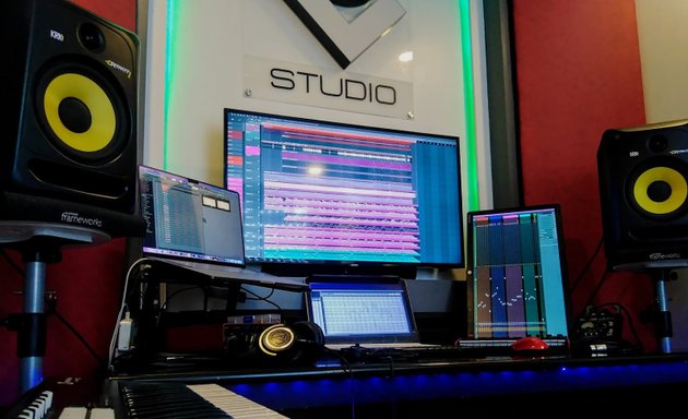 Photo of LG Recording and Music Production Studio