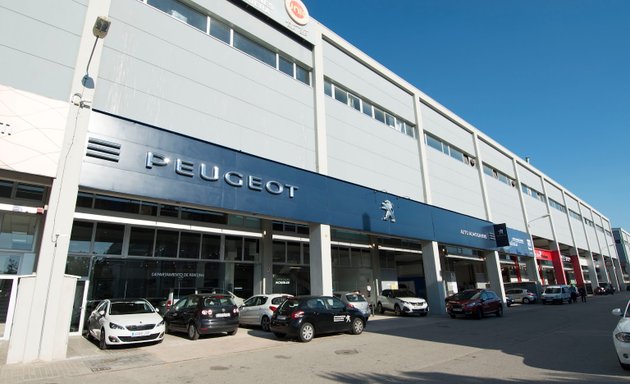 Foto de AUTO ALMOGÀVERS Badalona - Peugeot