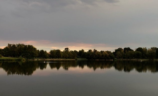 Photo of Washington Park Basketball Courts