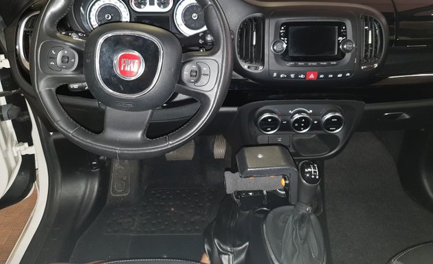 foto Sistema Guida 2000 Srl - Modifiche Auto per Disabili