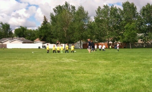 Photo of Glencairn Neighbourhood Recreation Centre