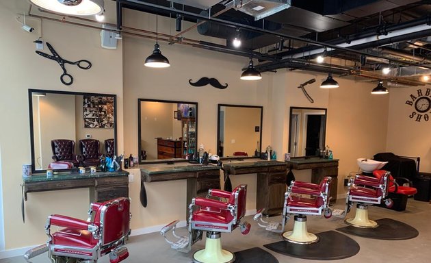 Photo of Kent Avenue Barber Shop