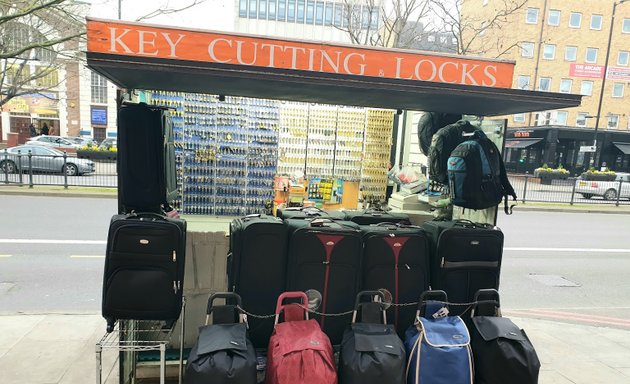 Photo of Key Cutting, Fobs and Lugguge Kiosk