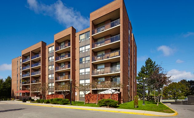 Photo of Goldengate Apartments