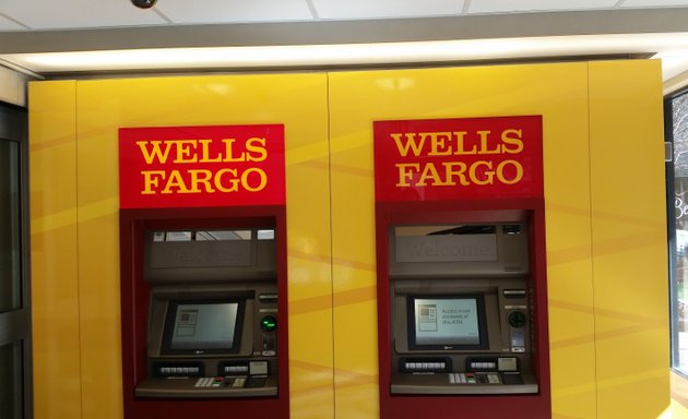 Photo of Wells Fargo Bank