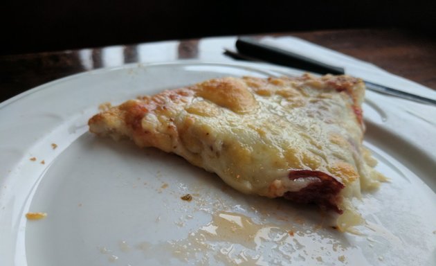 Photo of Colonnade Pizza