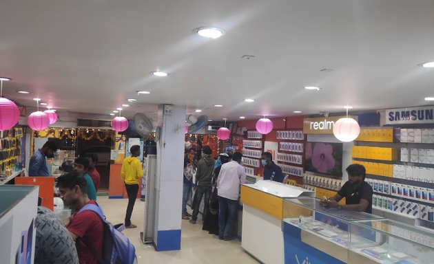 Photo of mi Store (apple Mobiles)