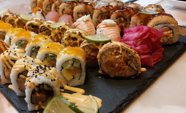 Foto von Wasabi Fun ( Sushi, Asian fusion, Wine )