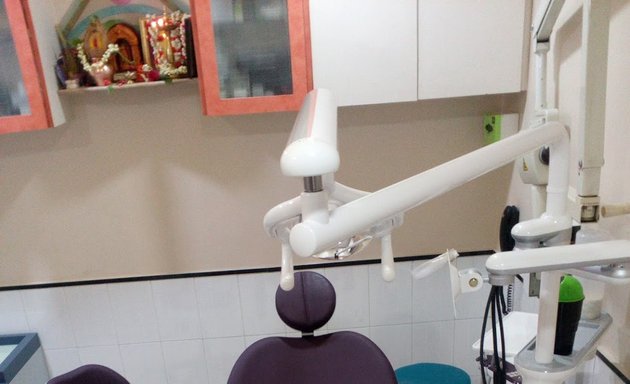 Photo of Dr Surendra Shetty, Dental Care & Implantology Centre