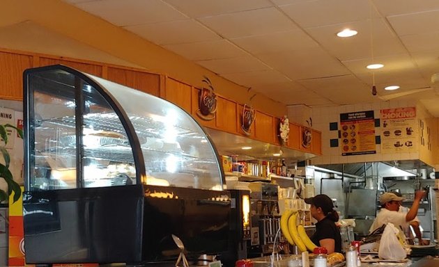 Photo of 101 Cafe