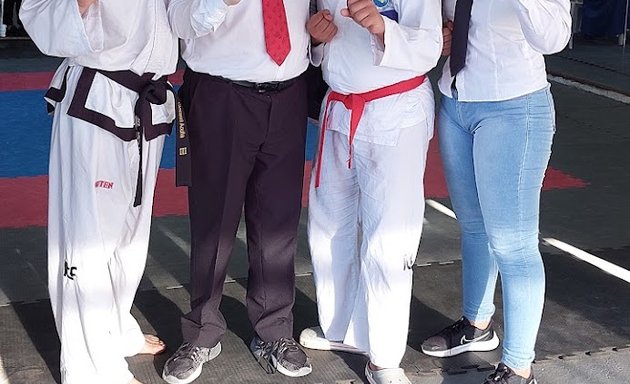 Foto de Academia Taekwondo