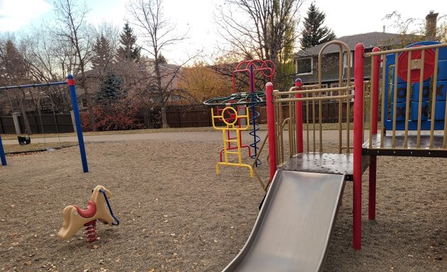 Photo of Signal Hill Community Playground 4