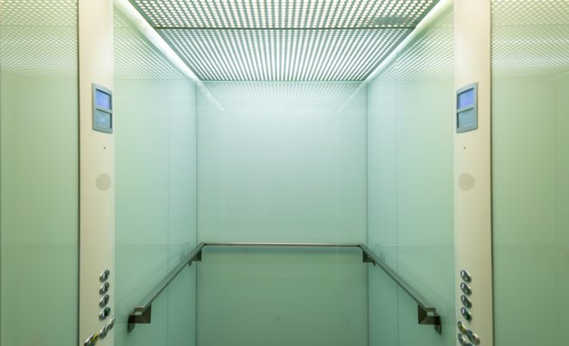 Photo de L'Ascenseur Parisien / Lutèce Automatisme