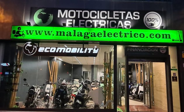 Foto de taller patines eléctricos Málaga