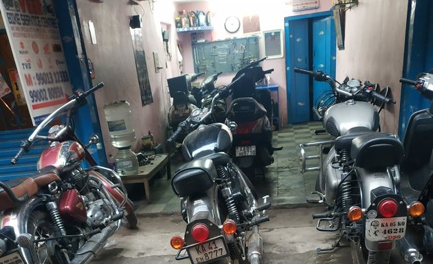 Photo of Royal Enfield - VEER BIKE SERVICE CENTRE