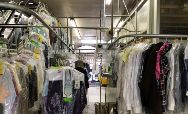 Photo of Aladdin Cleaners