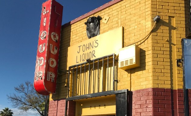 Photo of John's Liquor