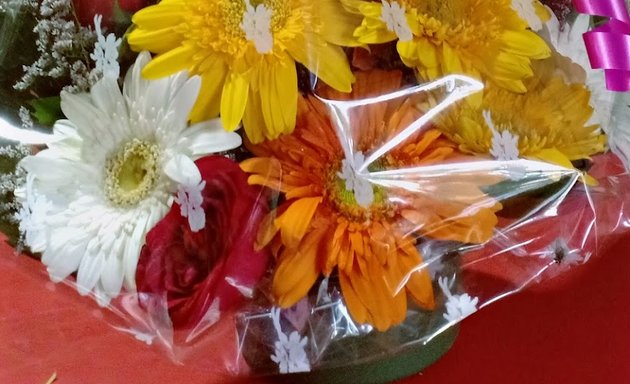 Photo of Abhijeet flowers