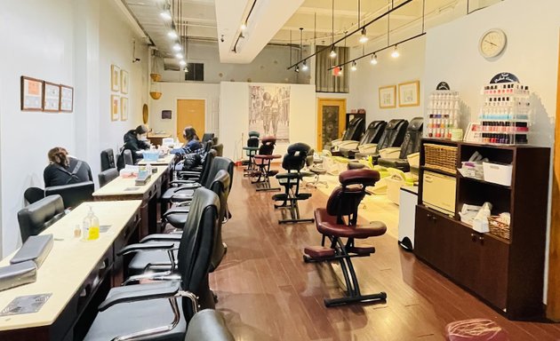 Photo of Yaya Nail Salon (Tribeca)