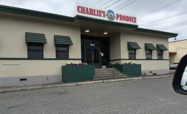 Photo of Charlie's Produce Inbound Freight Truck Lot