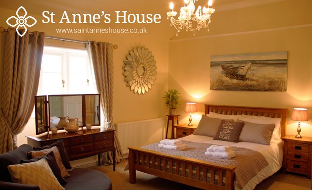 Photo of St Anne's House