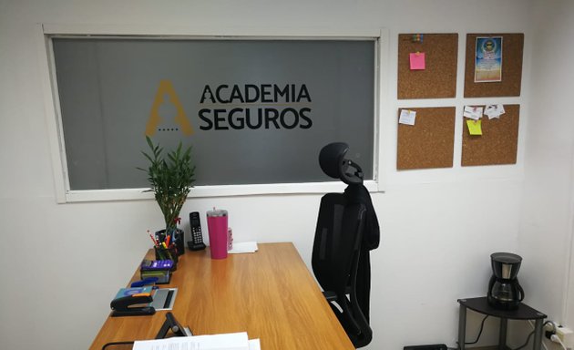 Foto de Academia de Seguros