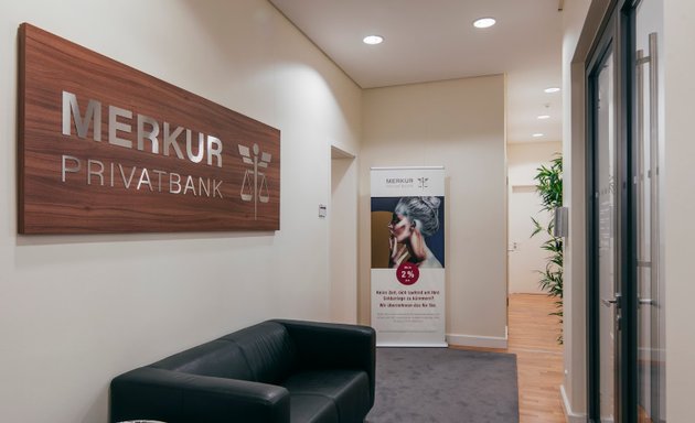 Foto von Merkur Privatbank