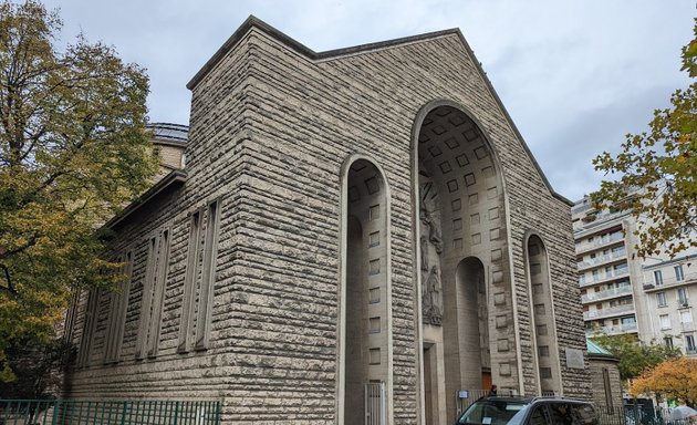 Photo de Église Sainte-Jeanne-de-Chantal
