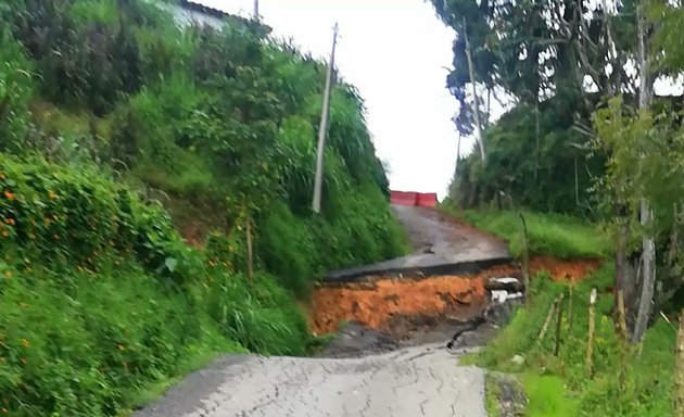 Foto de Falla geologica sector vuelta al coco vereda potreritos