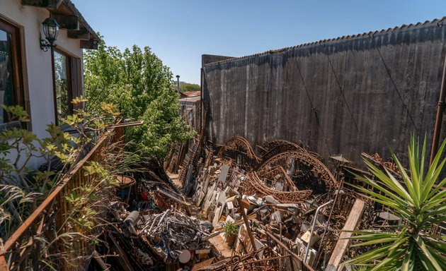 Foto de Oddone Zunino | Demoliciones - Excavaciones - Venta de materiales reciclados