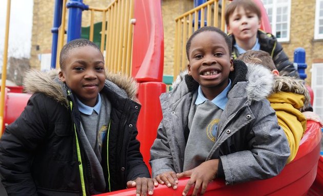 Photo of Comber Grove Primary School