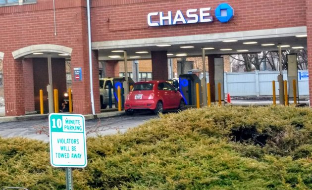 Photo of Chase Bank