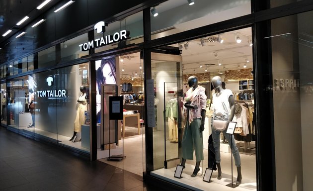 Foto von TOM TAILOR Store