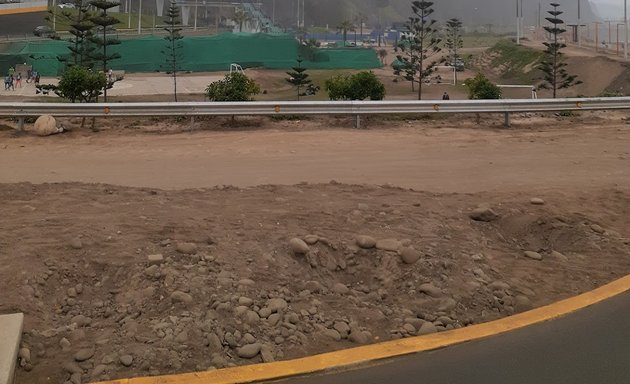 Foto de Canchas de Futbol Gratuitas de Miraflores