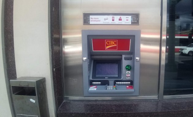 Photo of CIBC Branch with ATM