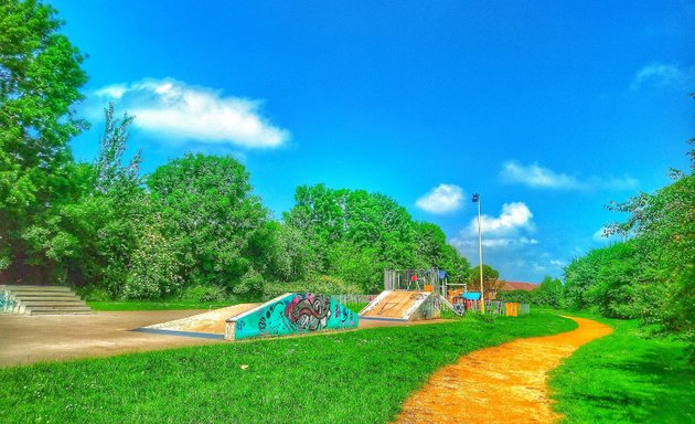 Photo of Quedgeley Skate Park