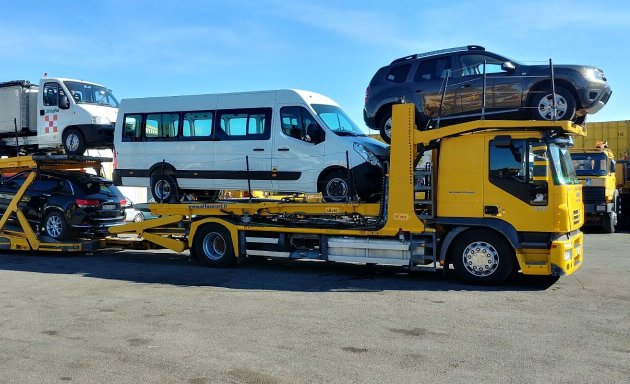 foto Carroattrezzi Soccorso stradale Roma | Alfacar